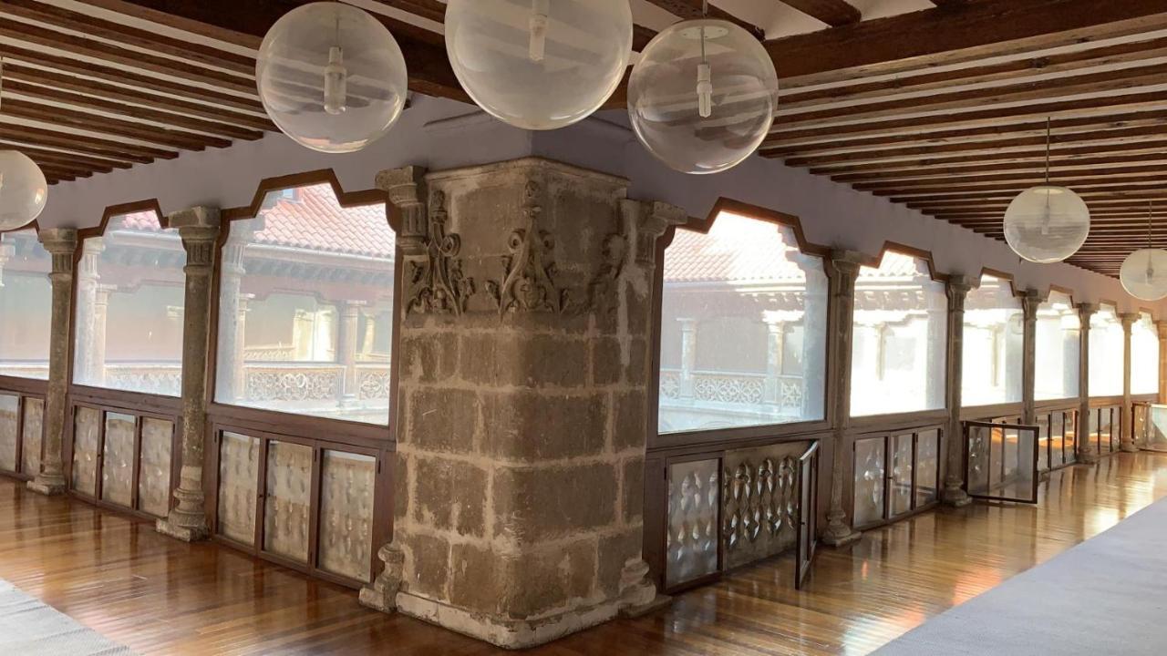 Claustro Las Francesas Siglo XV Валадоид Екстериор снимка